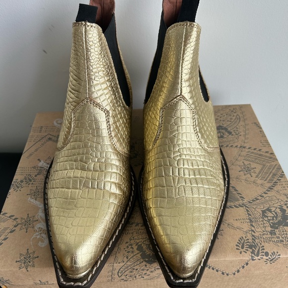 Free People Shoes - FREE PEOPLE gold metallic croc embossed western style ankle boots